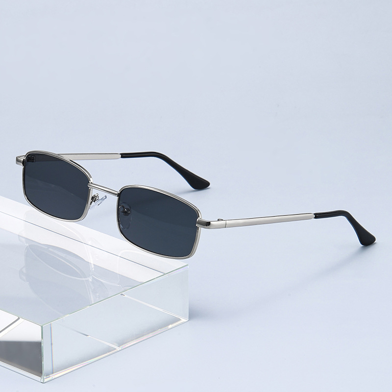 Fashion Punk Sunglasses Women  - Women'S Fashion Eyeglasses recension och pris