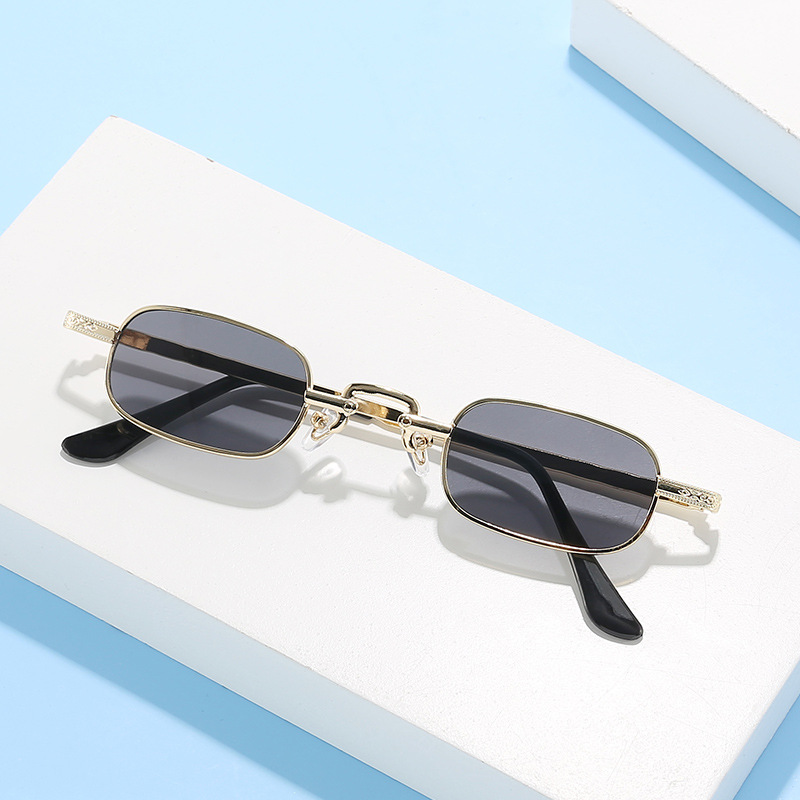 New Small Frame Square Sunglas - Women'S Fashion Eyeglasses recension och pris