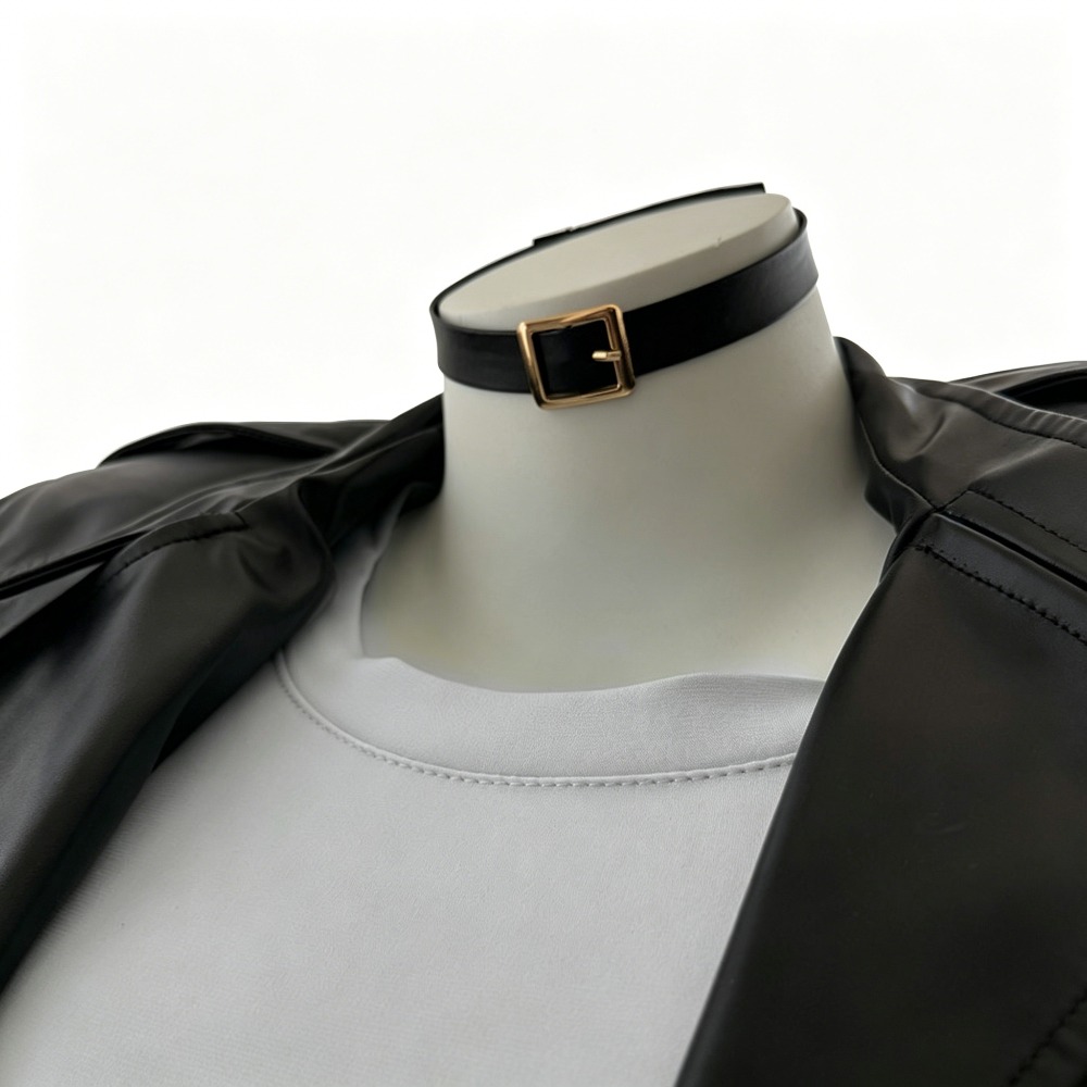 Smoking Behind the Supermarket - Women Fashion Jackets recension och pris