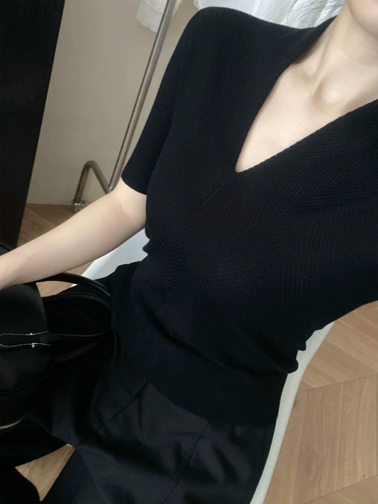 Light Luxury High-End White V- - Women Fashion Style recension och pris