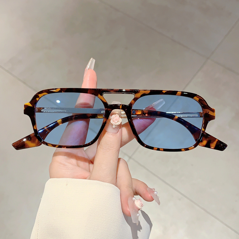 Trendy Women Double Beam Sungl - Women'S Fashion Eyeglasses recension och pris