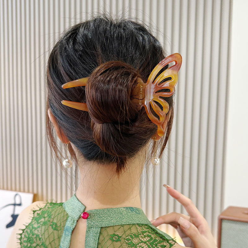 Elegant Acetic Acid Butterfly  - Women Fashion Hub recension och pris